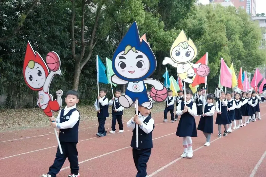 篮球小学生基本功训练教学反思怎么写_2